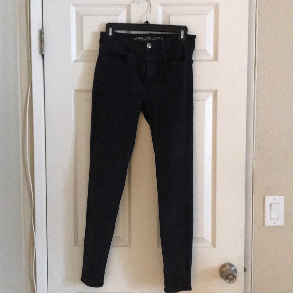 Black hi rise jeans